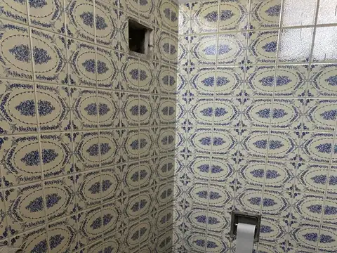 Casa en venta con lote de 8,66 x 42,86 - Wilde