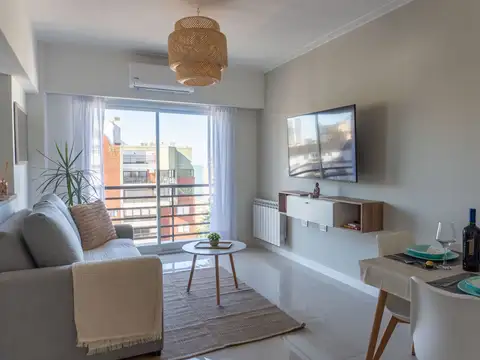 AV COLON 1200, Piso 14