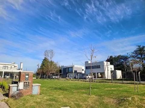 Terreno en Venta en Villa Rosa, USD 26.000