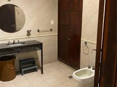 VENTA CASA HURLINGHAM 4 AMB B INGLES OPORTUNIDAD