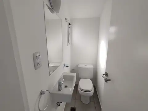 ¡Alquiler! Dúplex en Chateau Carreras - 3 Dormitorios