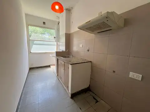 Avenida 2  entre 17 y 19