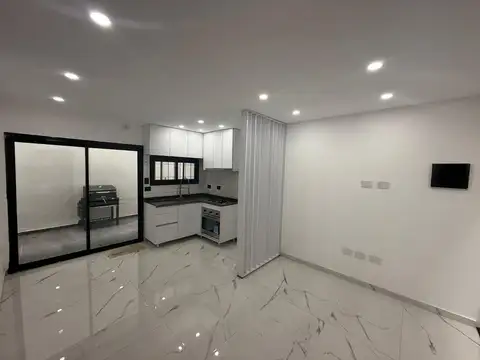 Depto Tipo Casa en Venta de 2 dormitorios