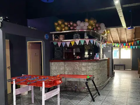 VENTA Local 370m2 Avenida Laprida entre Peru y Bolivia Vicente Lopez Villa Martelli Centro comercial