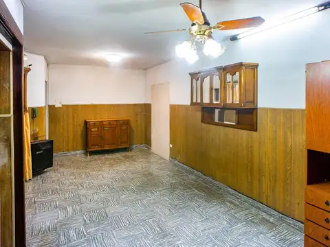 Av. del Rosario  al 600