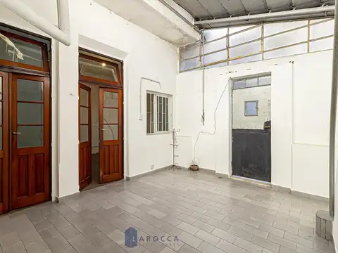 Depto Tipo Casa en Venta en Colegiales, USD 127.000