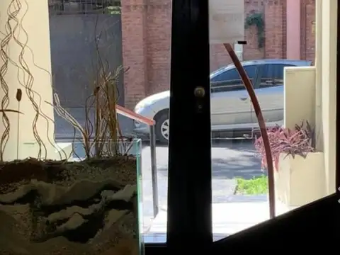 Carlos Encina 700, Piso PB