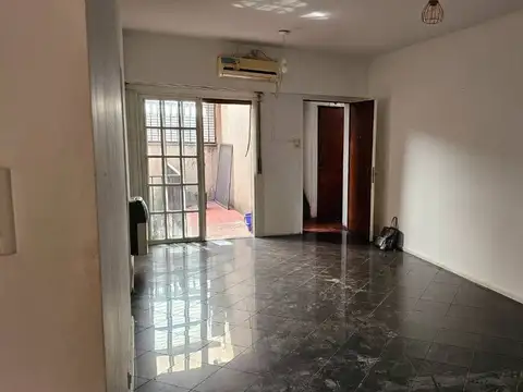 Departamento en Venta en Adrogue, USD 79.000