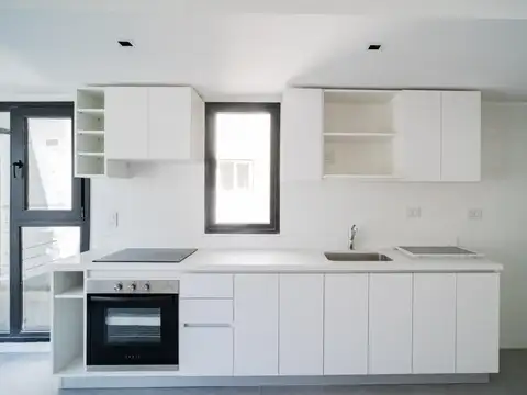 Juncal 1648 PISO 8 B