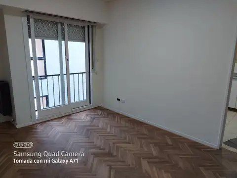 Corrientes 1400, Piso 5