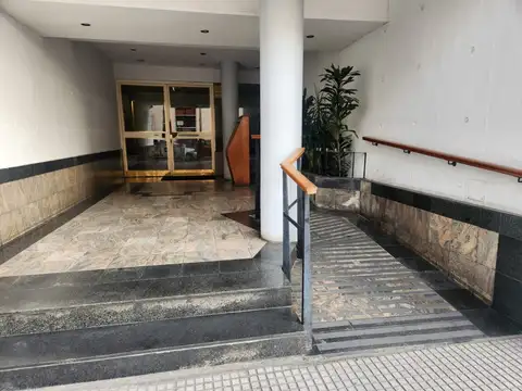 Timoteo Gordillo 100, Piso 11