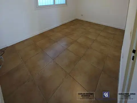 Depto Tipo Casa en Venta con 2 cocheras