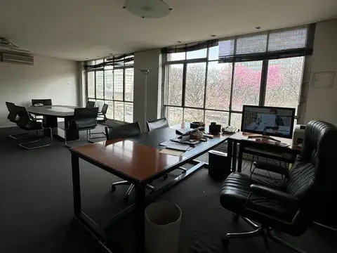 Oficina en Venta en Tribunales, USD 200.000