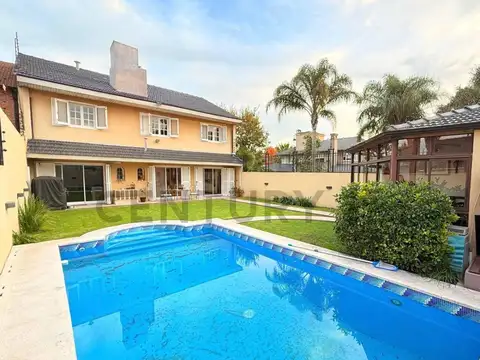 MONTES DE OCA 3100, Piso 0