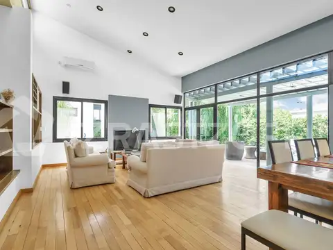 Casa en venta de 3 dormitorios en El Encuentro en planta baja