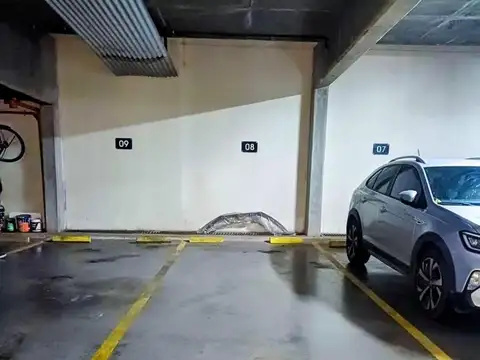 Departamento en Alquiler con 2 cocheras