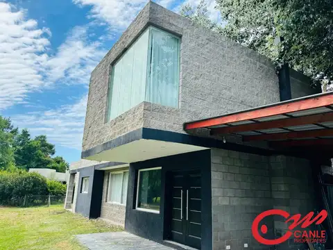 Los Paraísos, Los Cardales 100