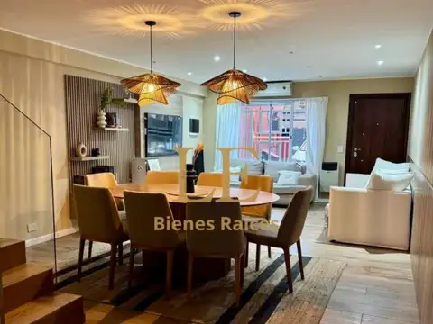 Casa en Venta en Chacarita, USD 495.000