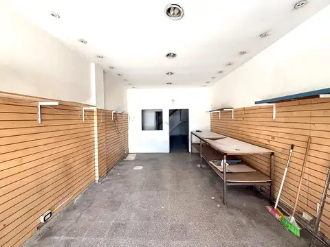 Local en Alquiler 40 años