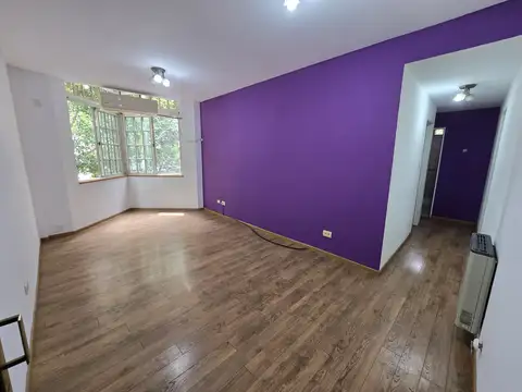 Carlos Gardel 200, Piso 2