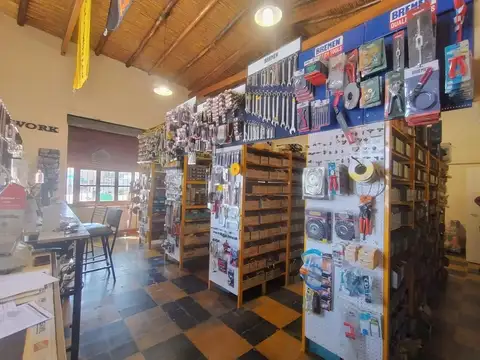 VENTA: BULONERA WORK, + DE 30 AÑOS EN EL MERCADO