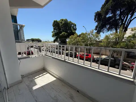 Departamento de 2 ambientes reciclado, zona La Perla, Mar del Plata