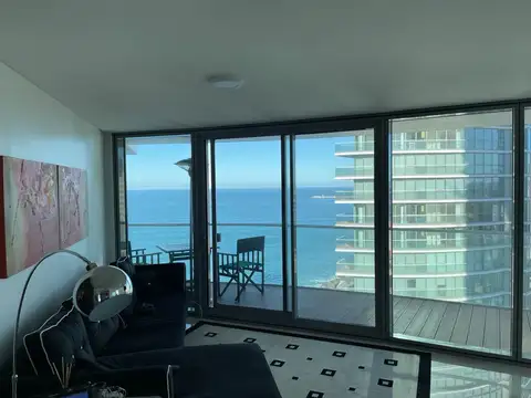 Departamento en Venta en Playa Chica, USD 370.000