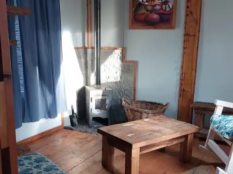 VENTA Casa 3 ambientes, 61 m2, lote de 336 m2, Calle 27 s/n, Altos de Cumelen, Villa la Angostura