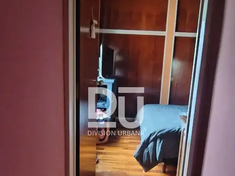 Casa 5 ambientes con 1 baño