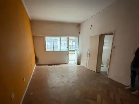 Paraguay 2000, Piso 1