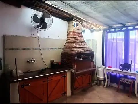 Barracas 1200, Monte Grande