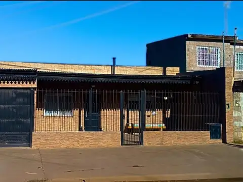 Barracas 1200, Monte Grande