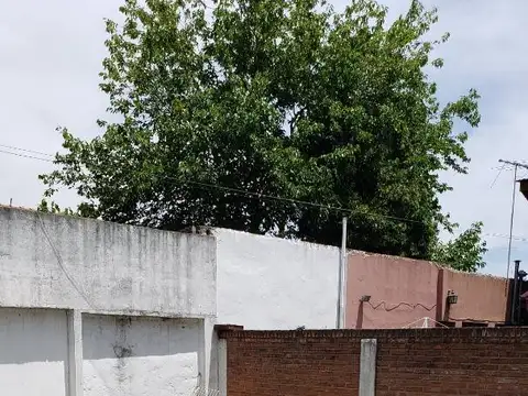 VENTA -DEPTO T/CASA INDEPENDIENTE DE 3 AMB EN PA, C/COCHERA!