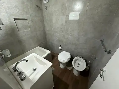 Departamento 5 ambientes con 1 baño
