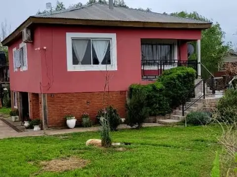 CASA DE 4 AMB, VILLA PARANACITO, PCIA. DE ENTRE RIOS