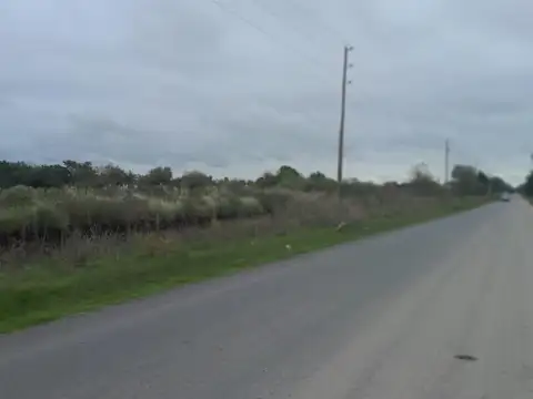 Campo en Venta en Los Hornos [Cod: 551]