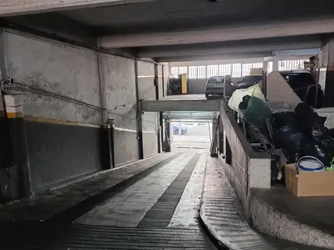 VENTA COCHERA  , PARQUE CHACABUCO