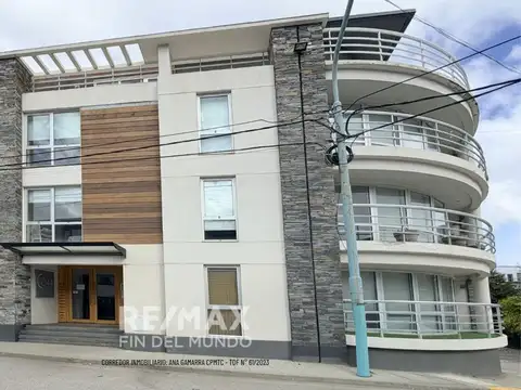 Gobernador Ernesto Manuel Campos 1500