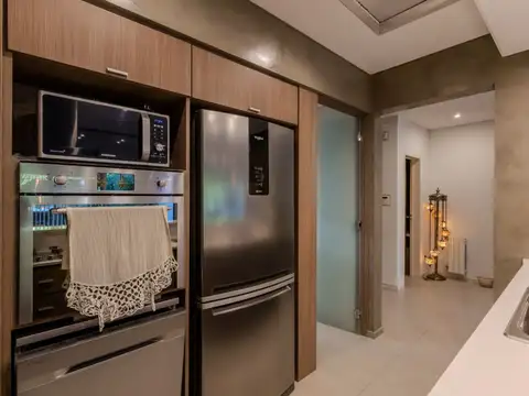 VENTA CASA 4 AMBIENTES JARDIN EN CAÑUELAS