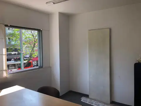 Av Maipu 2600, Piso 1