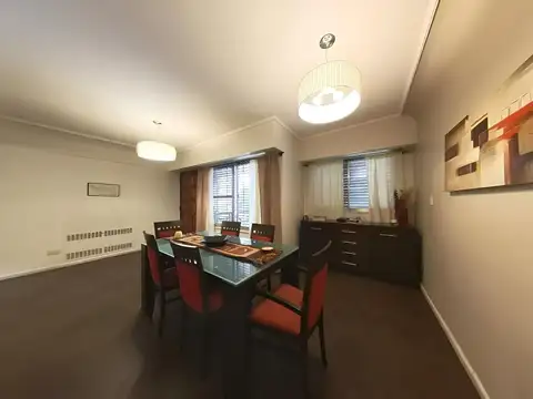 Depto Tipo Casa 4 ambientes con 3 baños