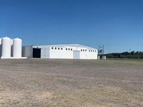 Excelente Planta Industrial en Actividad - San Pedro Bs As.
