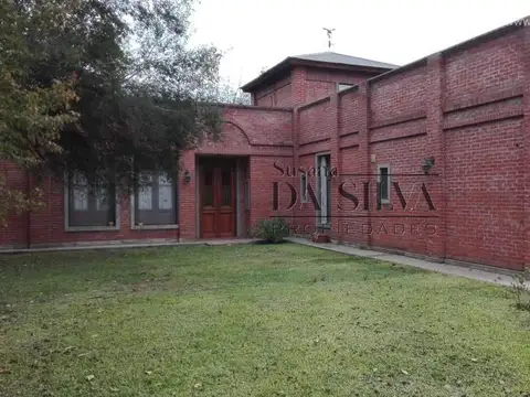 Hermosa Casa en Club de Campo EL MORO. Marcos Paz