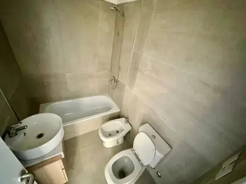 MONOAMBIENTE CON DISEÑO EN MONROE: CALIDAD Y CONEXIÓN