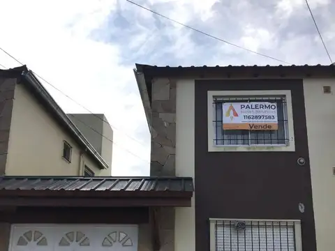 Depto Tipo Casa en Venta 15 años