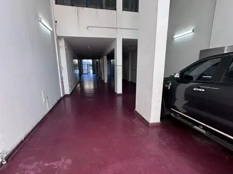 Local Comercial en Rioja 2700 - 570 M2 - Dos Plantas