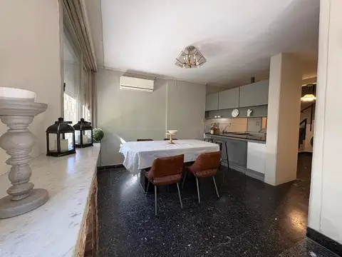 Depto Tipo Casa en Venta de 4 dormitorios