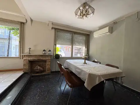 Depto Tipo Casa 5 ambientes con 2 baños