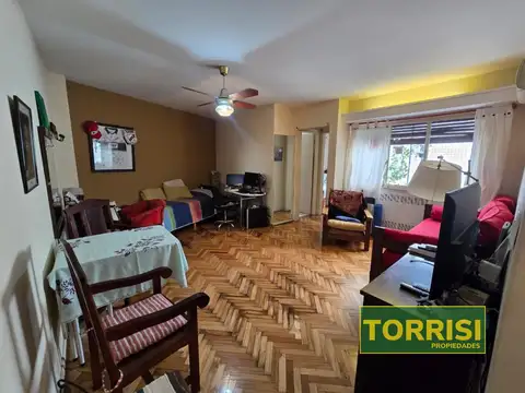 Rio De Janeiro 400 , Piso 1