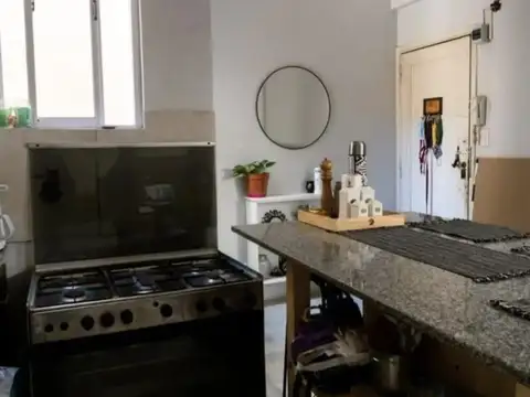 Depto Tipo Casa en Venta en Paternal, USD 115.000